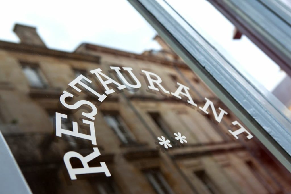 Vitrine de restaurant 2 étoiles